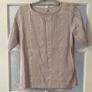 Old Navy Lace Accent Grey Top